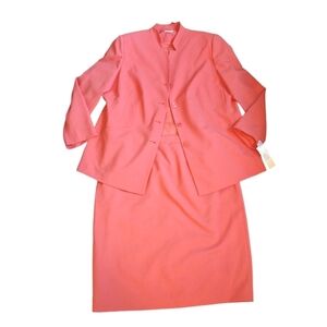 NEW Plus Size Skirt Suit Set Melon/Pink bt C.J. Phillips Size 20W